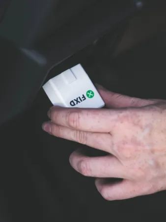 FIXD Bluetooth OBD2 Scanner