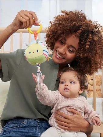GUND Baby Tinkle Crinkle Pull and Play