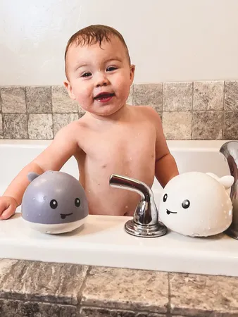 Gigilli Whale Bath Toy 