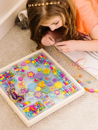 Melissa & Doug Jewelry Making Kit