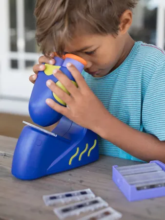 Educational Insights GeoSafari Jr. Talking Kids Microscope 