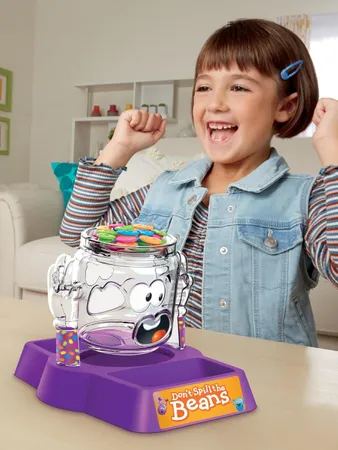 Hasbro Gaming Don't Spill The Beans