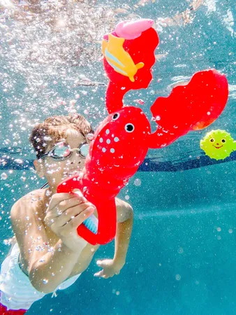 Melissa & Doug Sunny Patch Louie Lobster Claw Catcher