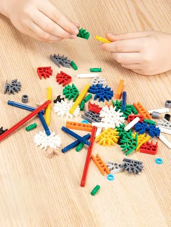 K’NEX Construction Building Set