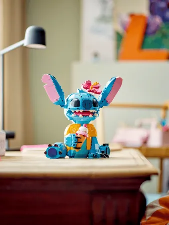 LEGO Disney Stitch Building Set
