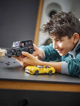 LEGO Speed Champions Mercedes-AMG G 63 & SL 63