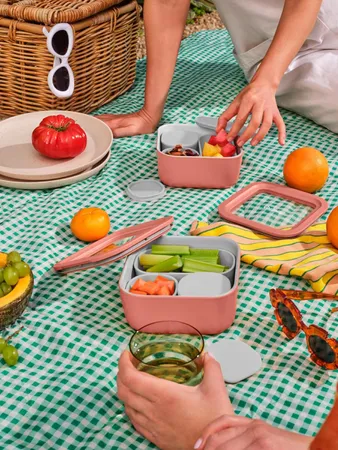 Caraway Glass Food Storage Containers