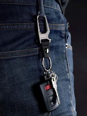 Spigen Life Carabiner Key Ring Clip